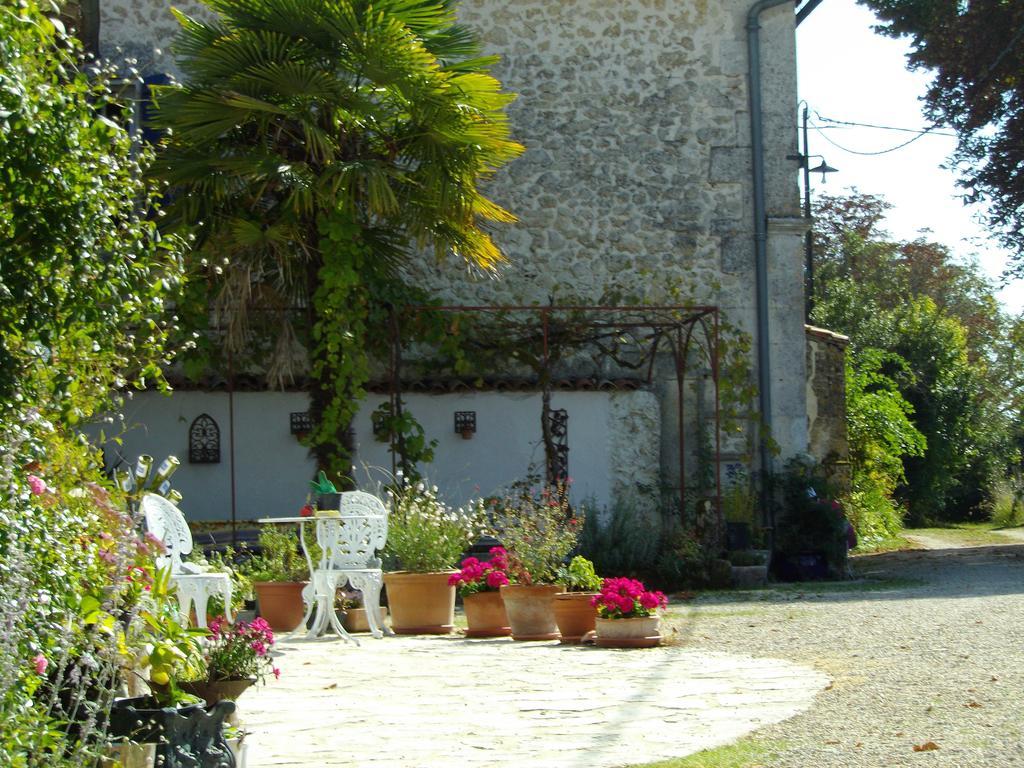 La Lunaire Bed and Breakfast Verteillac Εξωτερικό φωτογραφία